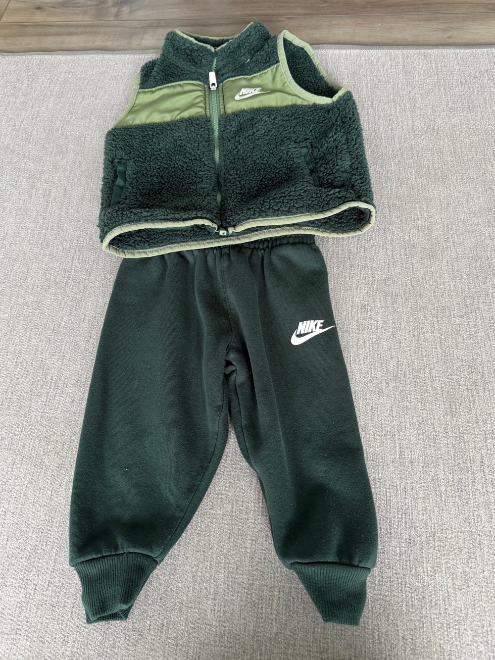 Nike Kids Dark Green Sherpa Vest and Joggers Set